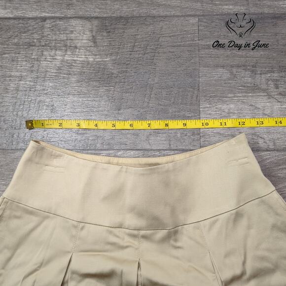 White House Black Market A Line Pleated Mini Skirt Size 2 - Picture 3 of 5